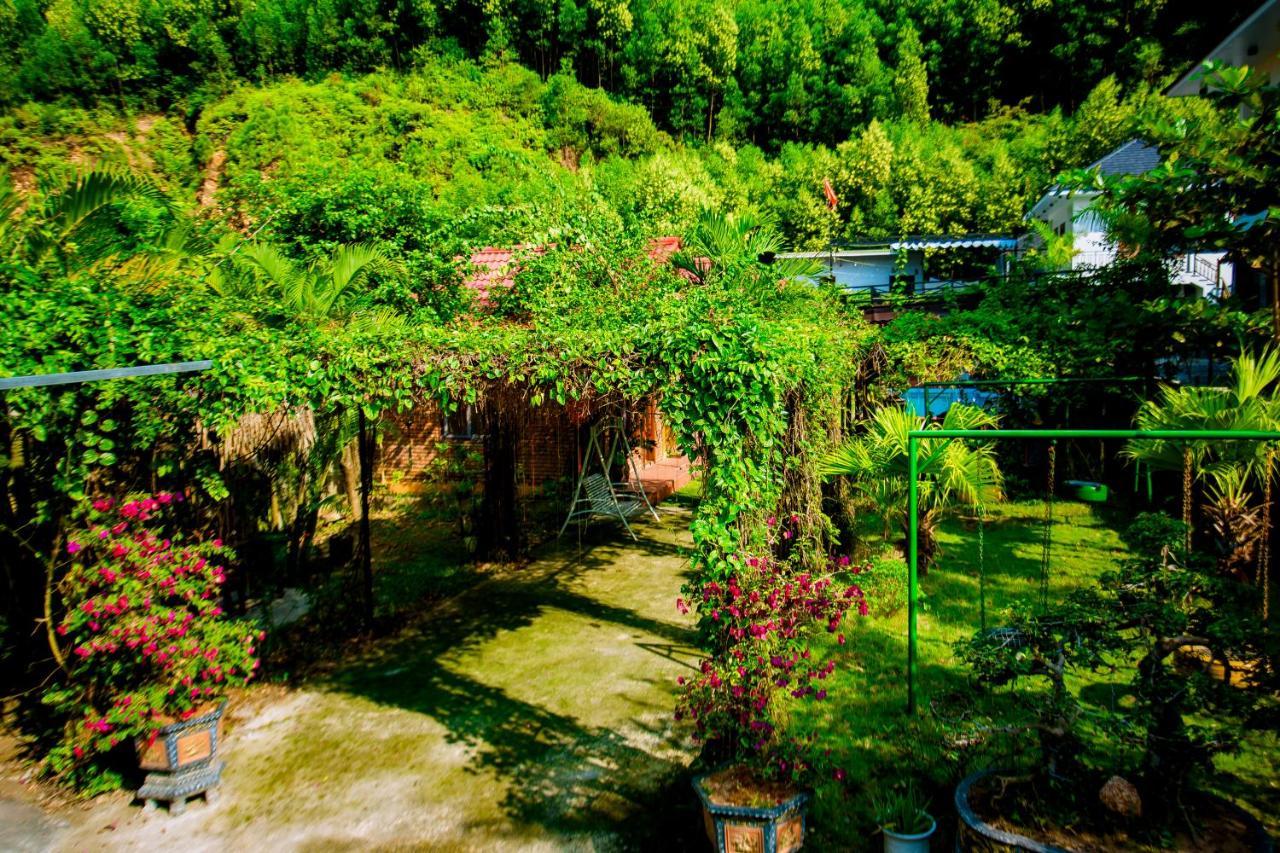Hillside View Homestay Фонг Нха Екстериор снимка