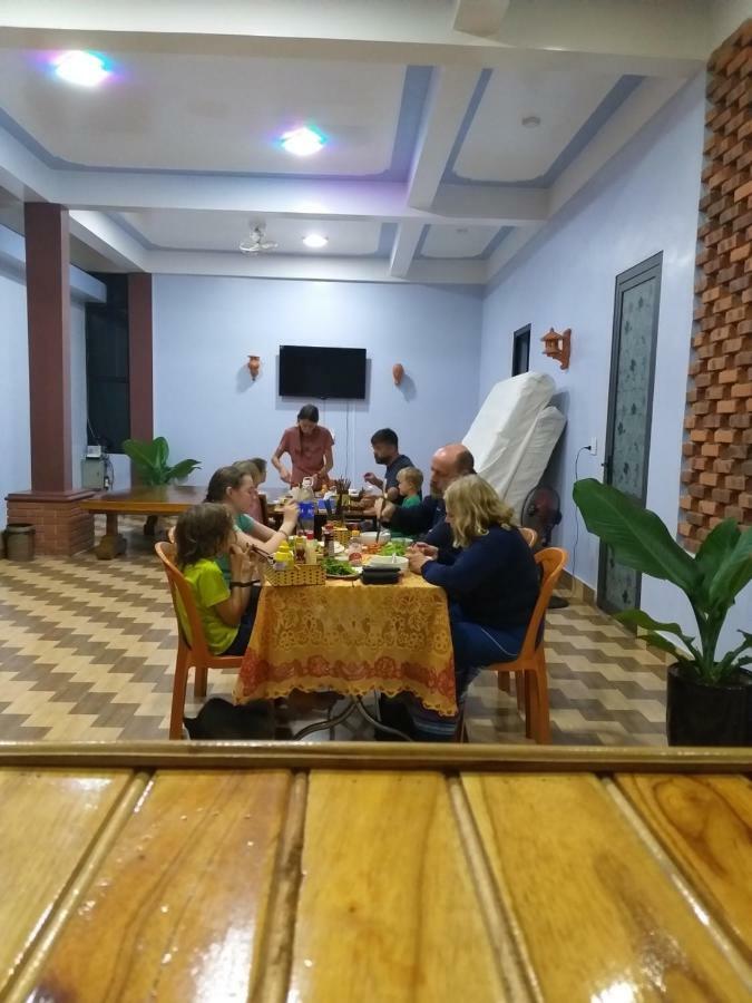 Hillside View Homestay Фонг Нха Екстериор снимка