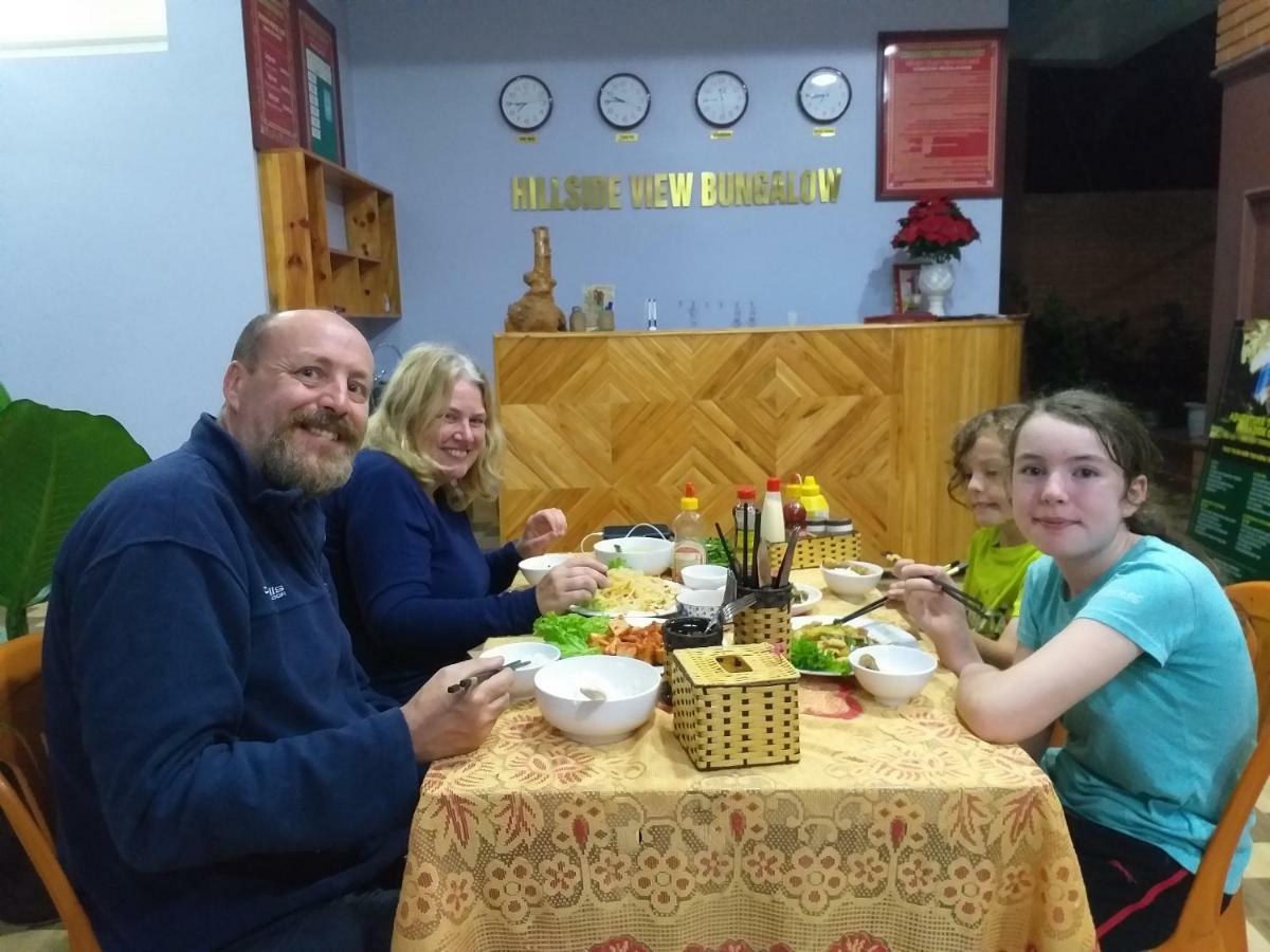 Hillside View Homestay Фонг Нха Екстериор снимка